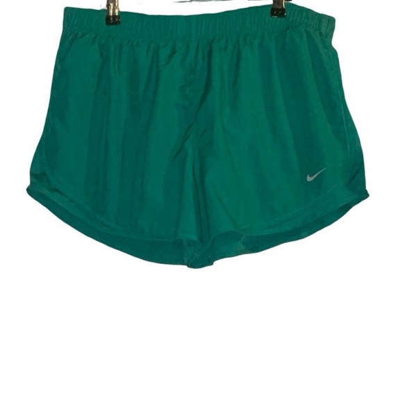 Nike Green Athletic Shorts - Picture 1 of 5